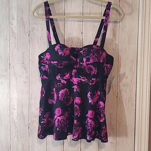 NWT Torrid Vixen Swim Top with Bra